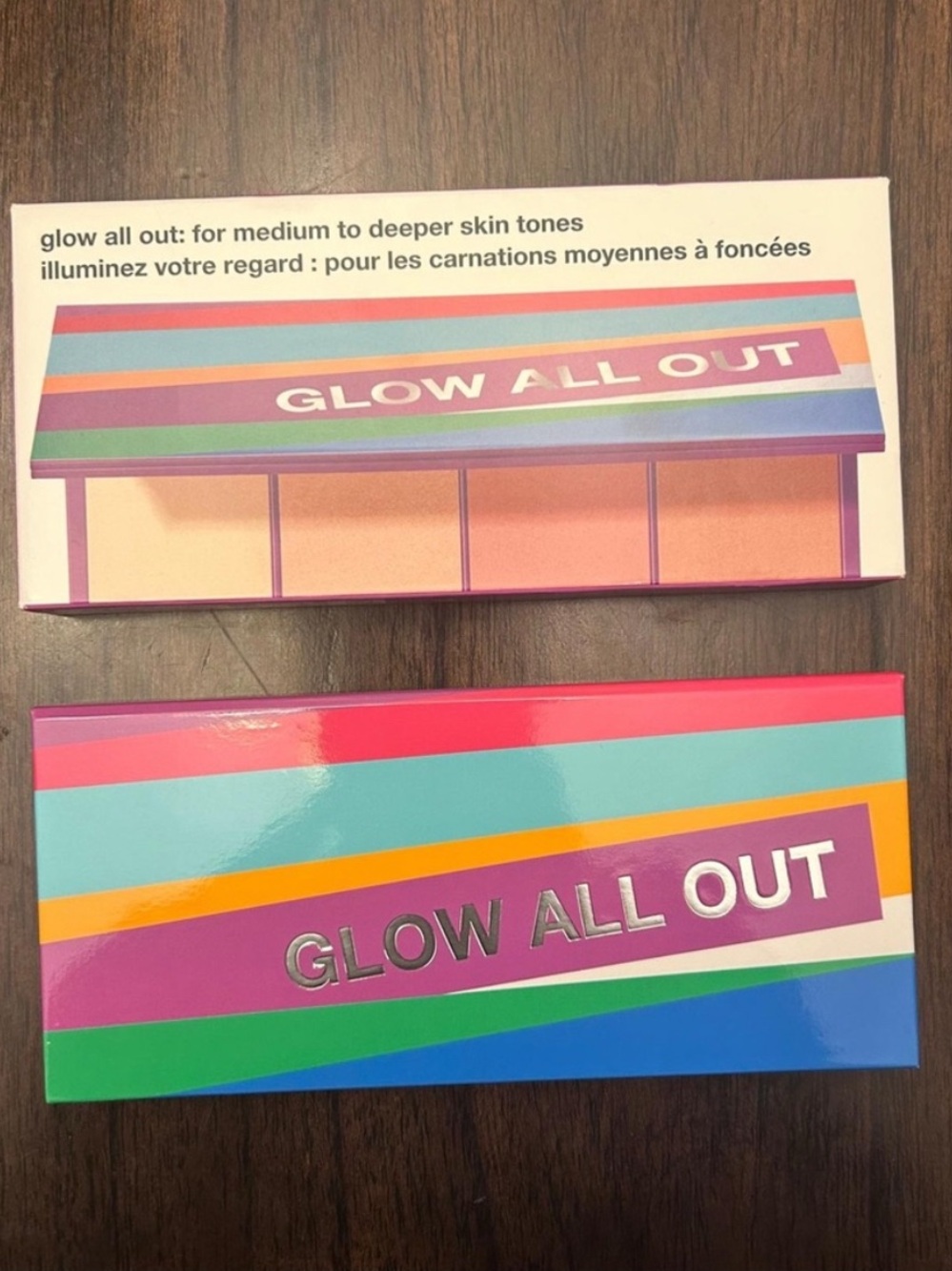 NEW Clinique “Glow all out” face pallet (medium to deeper skin tones)